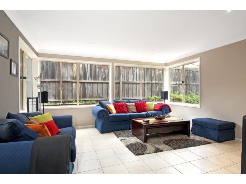 2 Denman Court, Glenwood NSW 2768