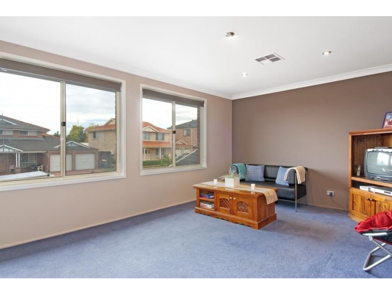 2 Denman Court, Glenwood NSW 2768