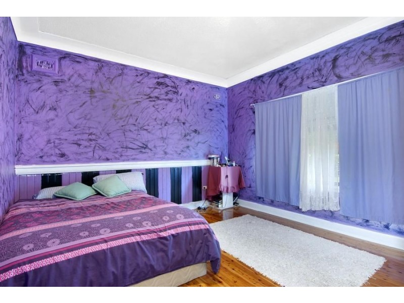 77 Endeavour Street, Seven Hills NSW 2147