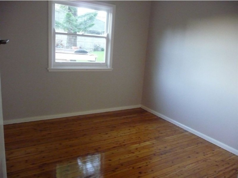 33 Purser Ave, Castle Hill NSW 2154