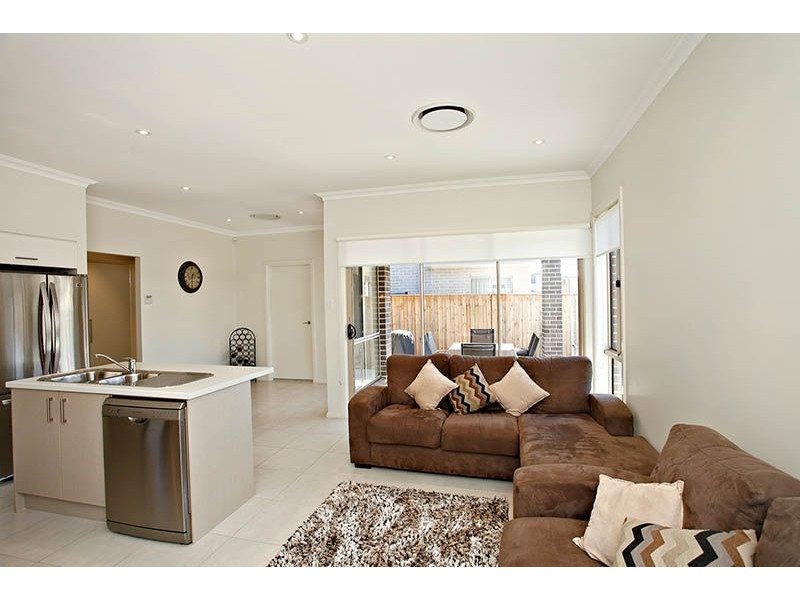 27 Grandiflora Street, Rouse Hill NSW 2155