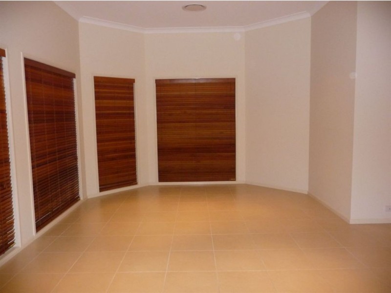 149 Mile End Rd, Rouse Hill NSW 2155