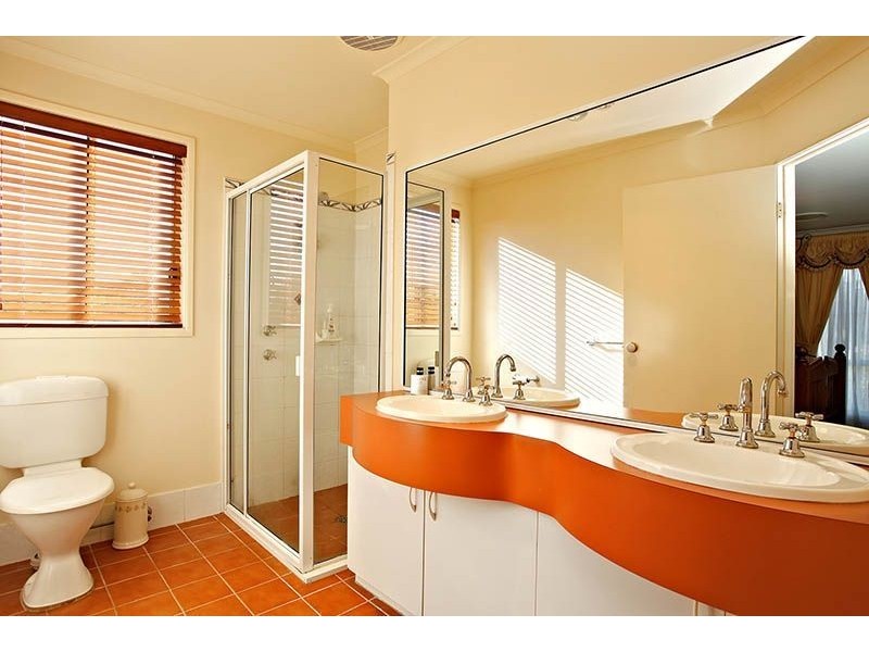 11 Ponsford Ave, Rouse Hill NSW 2155