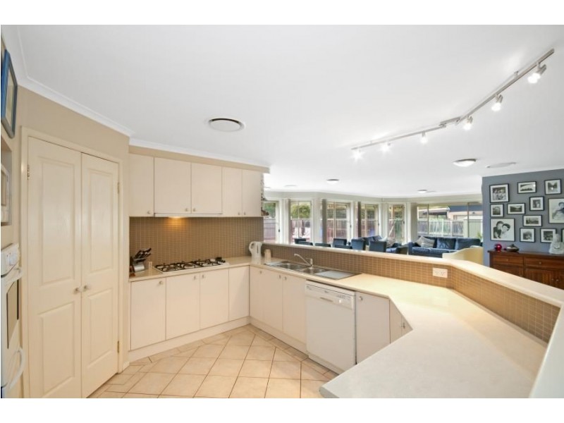 2 Bardsley Circuit, Rouse Hill NSW 2155