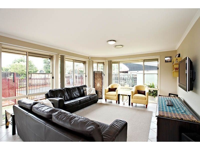2 Bardsley Circuit, Rouse Hill NSW 2155