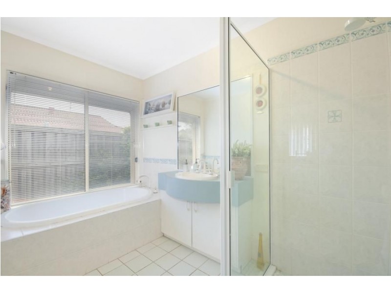 2 Bardsley Circuit, Rouse Hill NSW 2155