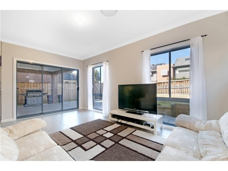 33 Bellcast Road, Rouse Hill NSW 2155