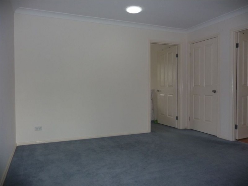 75 Mile End, Rouse Hill NSW 2155