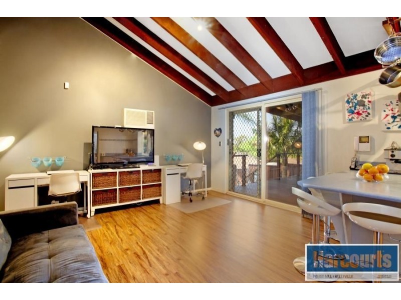 6 Cathan Street, Quakers Hill NSW 2763