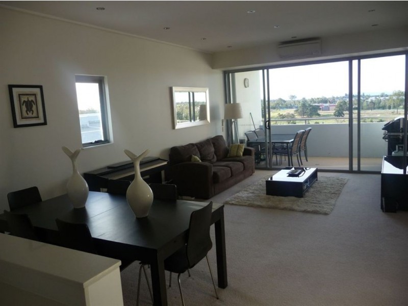 503/72 Civic Way, Rouse Hill NSW 2155