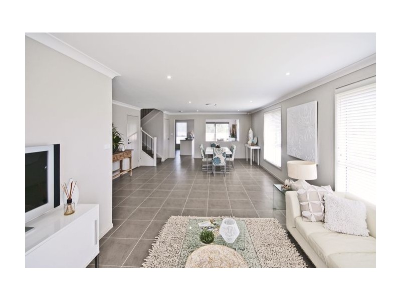 48 Ridgeline Drive, The Ponds NSW 2769