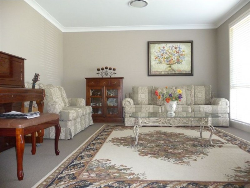 9 Wave Street, The Ponds NSW 2769