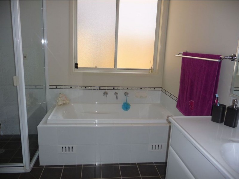 9 Wave Street, The Ponds NSW 2769