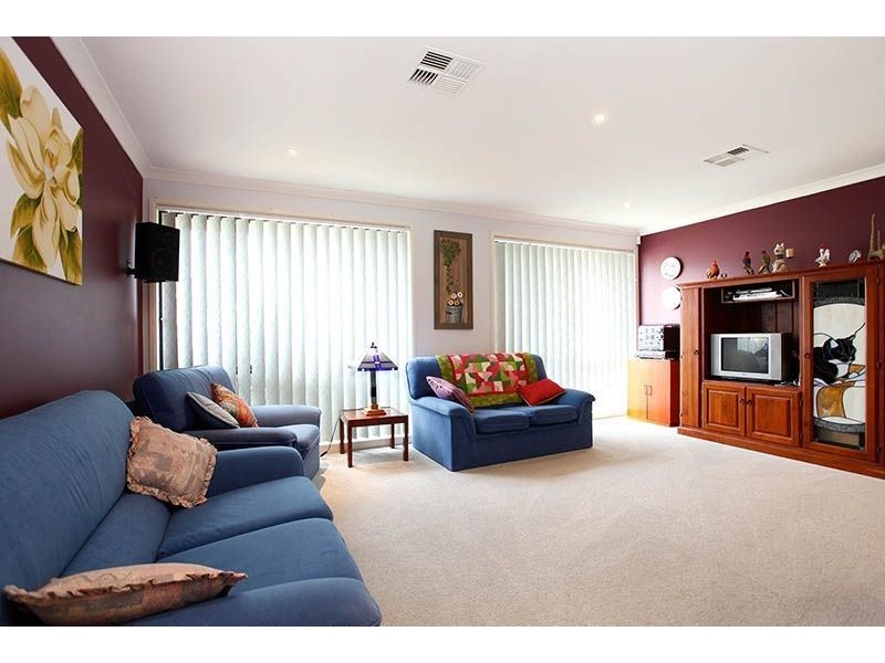 20 Glen Abbey Street, Rouse Hill NSW 2155