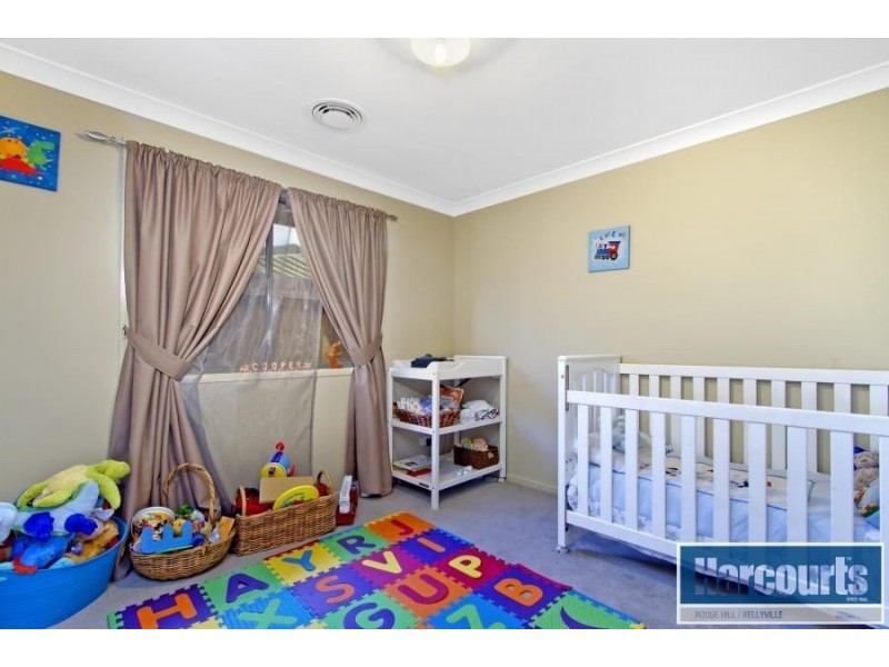 22 Adelong Parade, The Ponds NSW 2769