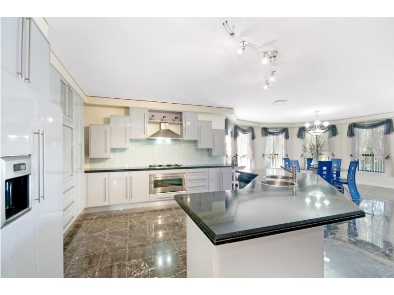 19 Bentley Avenue, Kellyville NSW 2155