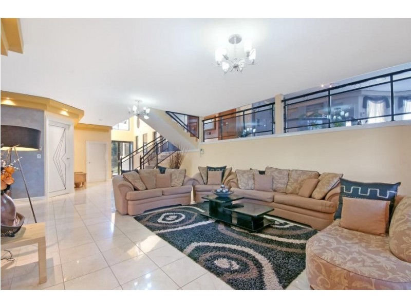 19 Bentley Avenue, Kellyville NSW 2155