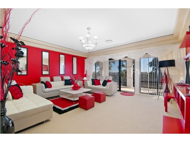 19 Bentley Avenue, Kellyville NSW 2155