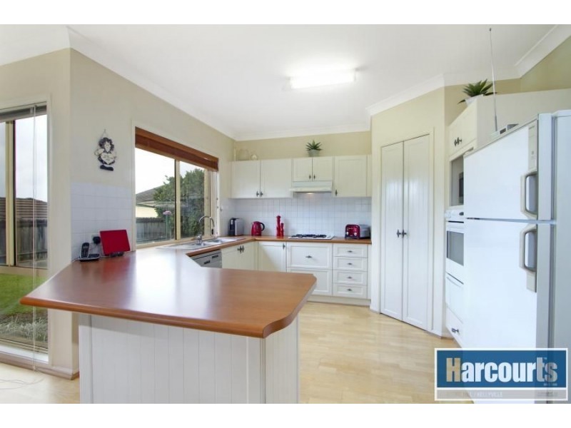 16 Hyatt Close, Rouse Hill NSW 2155