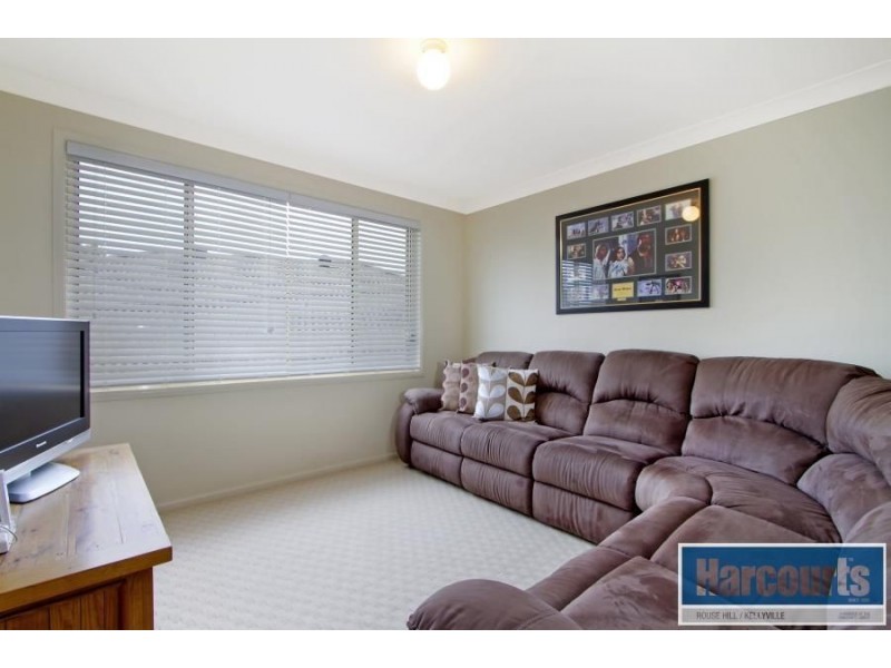 16 Hyatt Close, Rouse Hill NSW 2155
