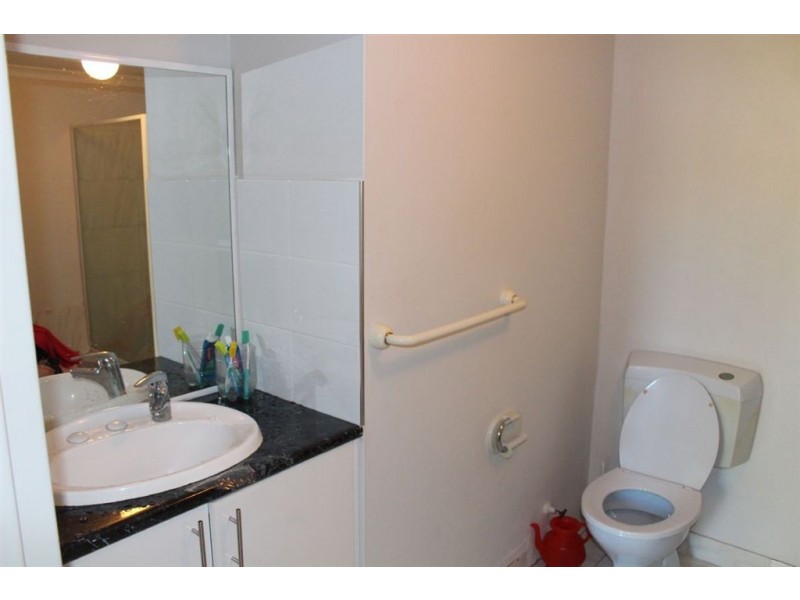 42/5 Griffiths Street, Blacktown NSW 2148