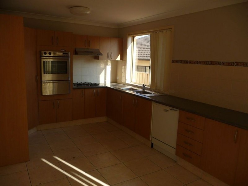 1 Taringa Avenue, Kellyville NSW 2155