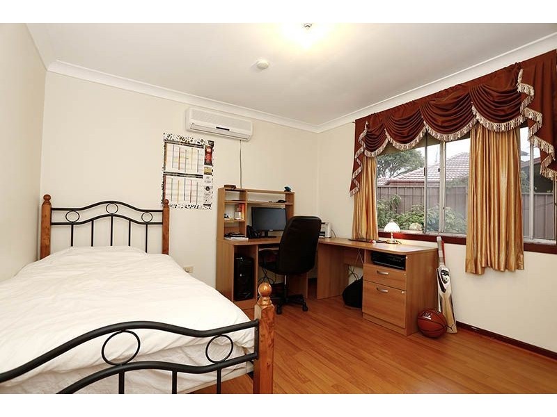 1 Loy Place, Quakers Hill NSW 2763