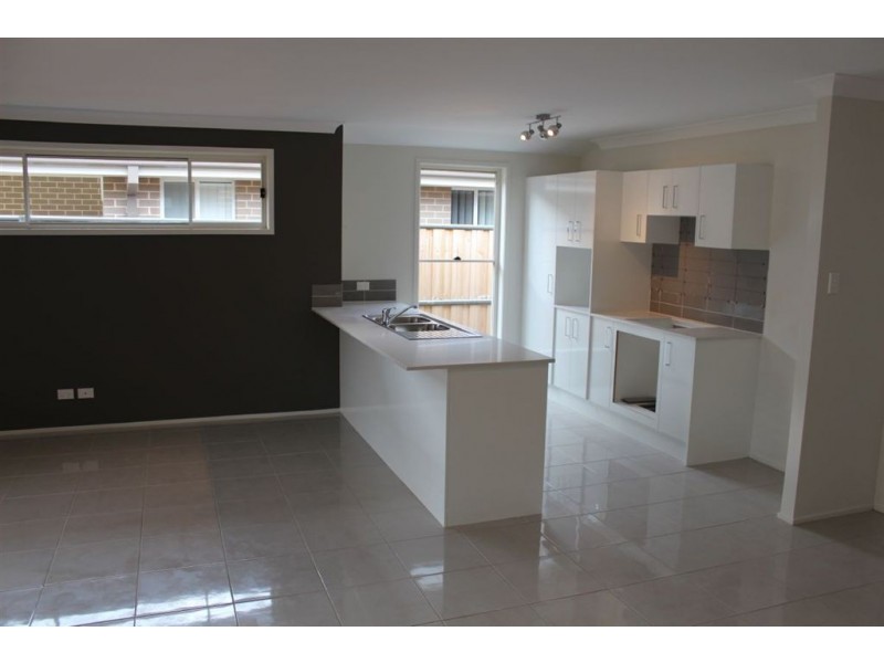 122 Greenview Parade, The Ponds NSW 2769