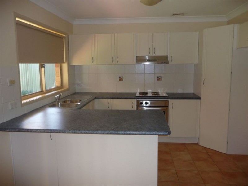 6/161 Adelaide Street, Oxley Park NSW 2760