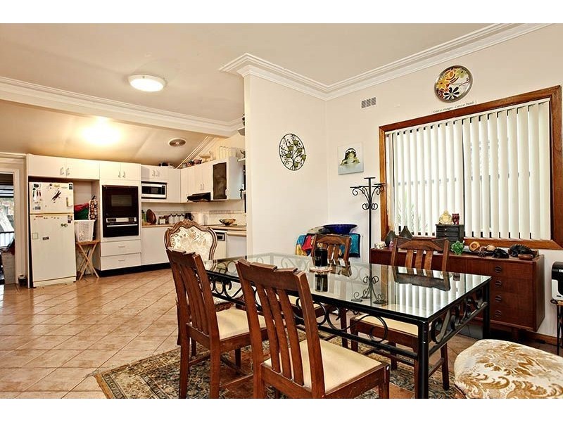 27 Valda Street, Blacktown NSW 2148