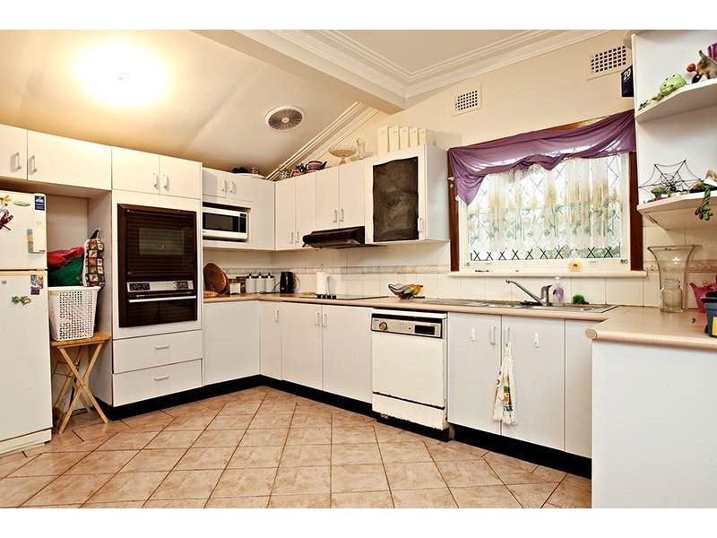 27 Valda Street, Blacktown NSW 2148