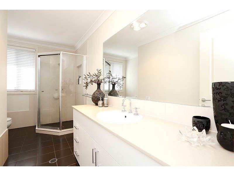 15 Ridgeline Drive, The Ponds NSW 2769