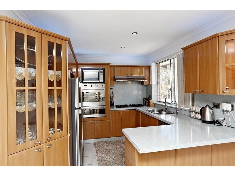 28 Windrush Circuit, St Clair NSW 2759