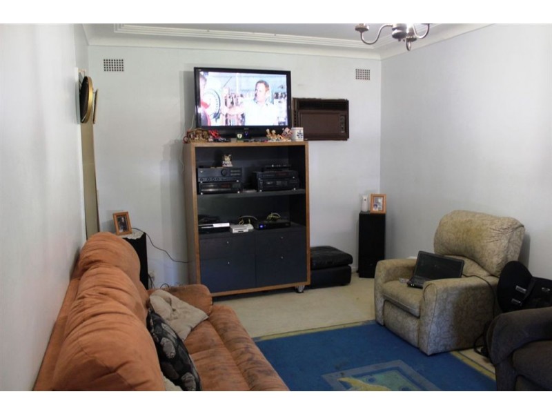 12 Wirruna Street, Blacktown NSW 2148