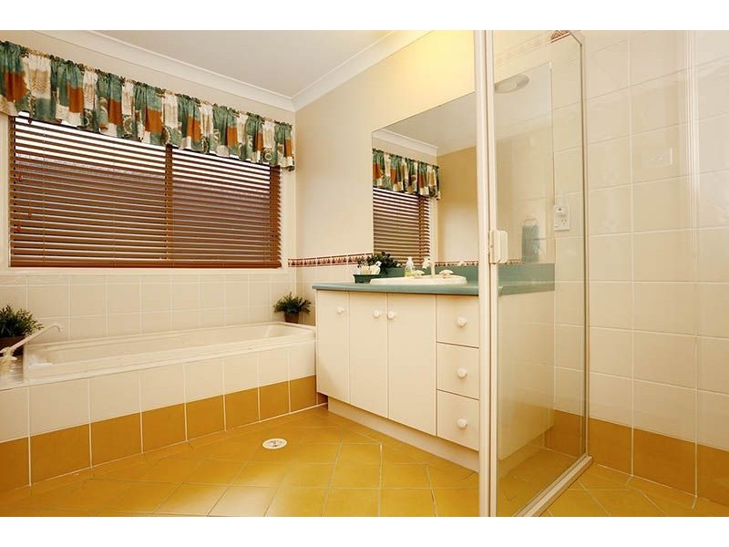 24 Peak Street, Glenwood NSW 2768