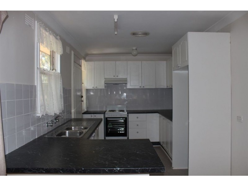 10 Handel Avenue, Emerton NSW 2770