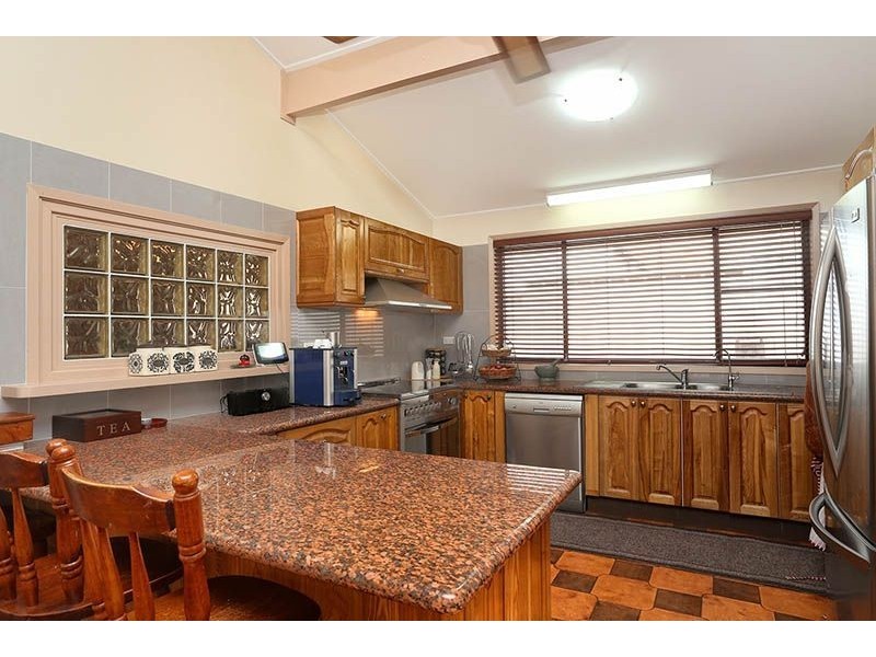 2 Webber Place, Prairiewood NSW 2176