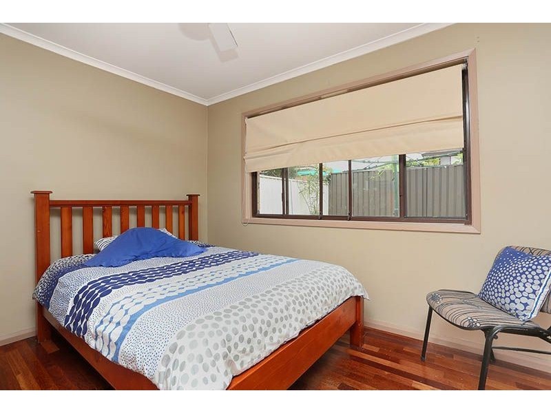 2 Webber Place, Prairiewood NSW 2176