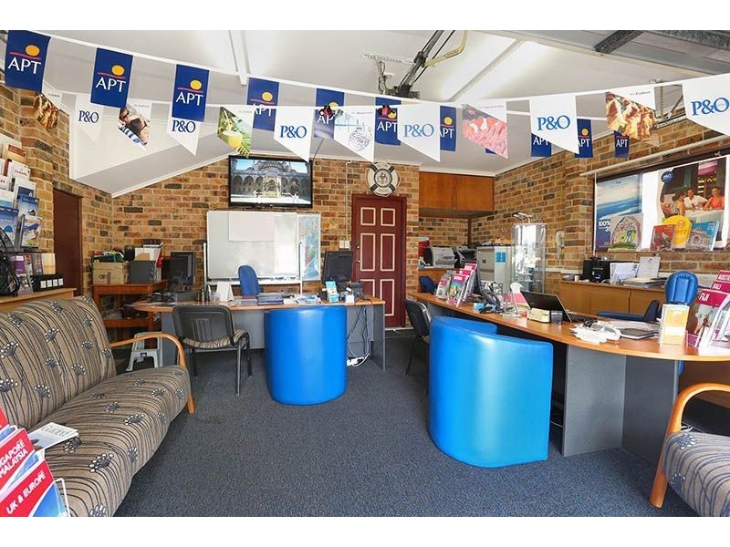 2 Webber Place, Prairiewood NSW 2176