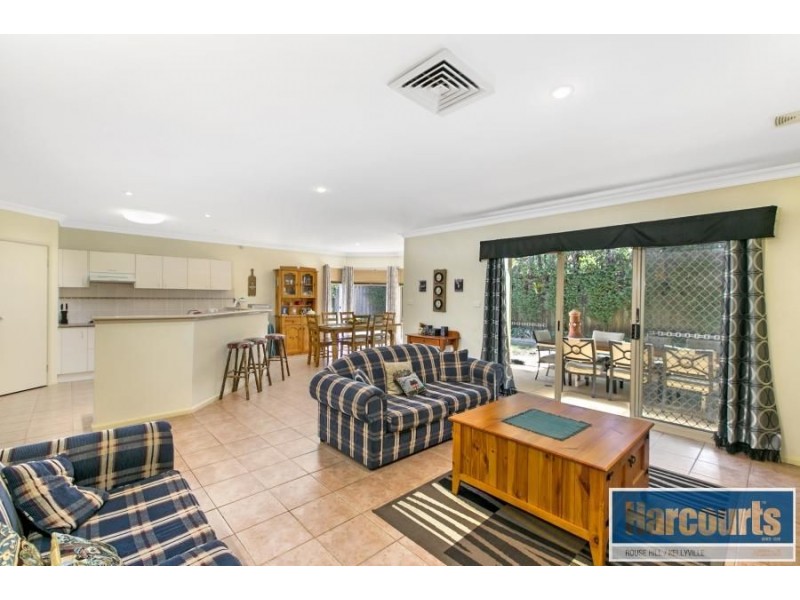 24 Fingleton Close, Rouse Hill NSW 2155