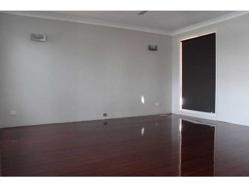 20 Yellowgum Avenue, Rouse Hill NSW 2155