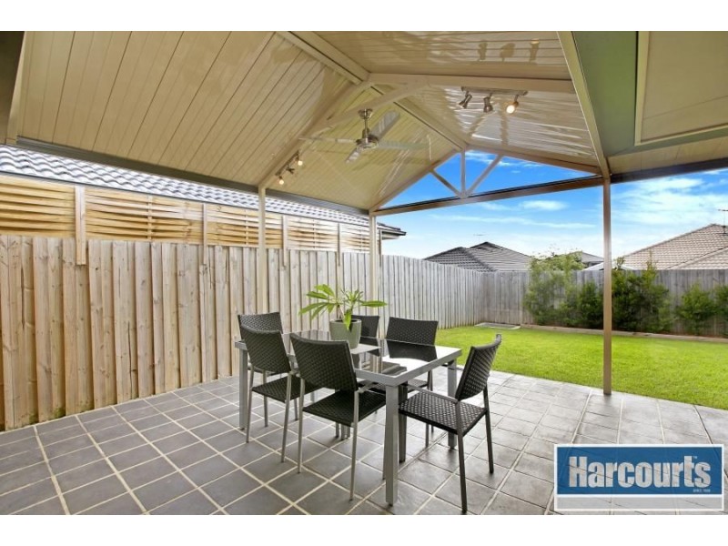 11 Ulmara Avenue, The Ponds NSW 2769