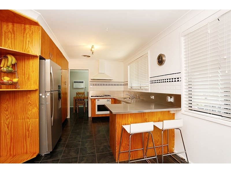 17 Oleander Crescent, Riverstone NSW 2765