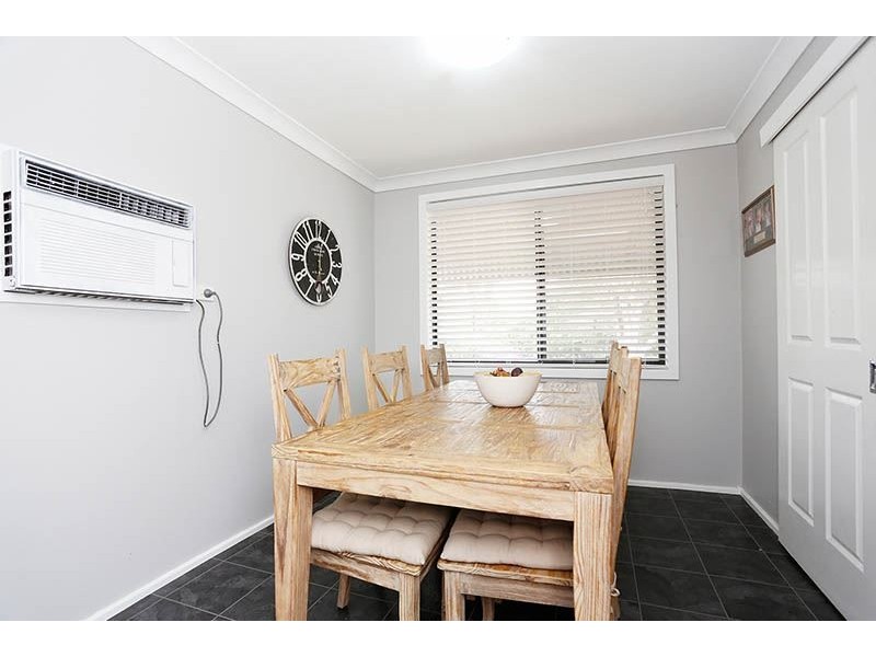 17 Oleander Crescent, Riverstone NSW 2765