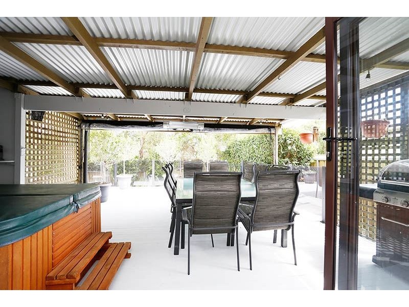 17 Oleander Crescent, Riverstone NSW 2765