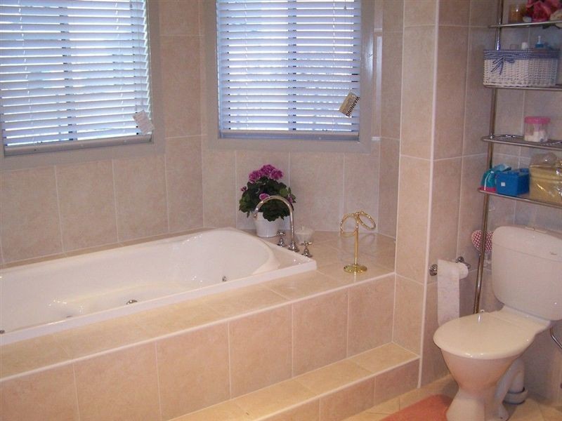 61 Prestige Avenue, Bella Vista NSW 2153