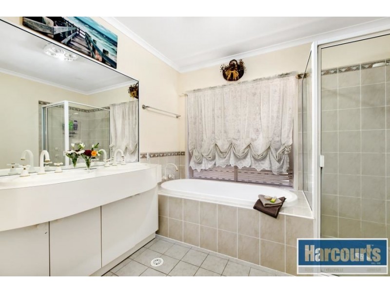 24 Fingleton Close, Rouse Hill NSW 2155