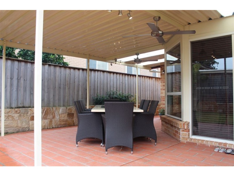 15 Cranebrook Avenue, Stanhope Gardens NSW 2768