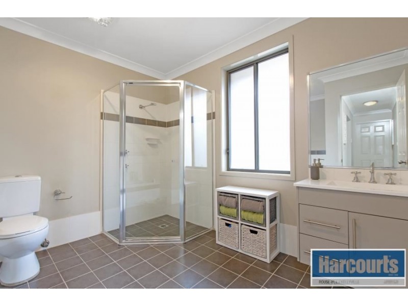 8 Ulmara Avenue, The Ponds NSW 2769