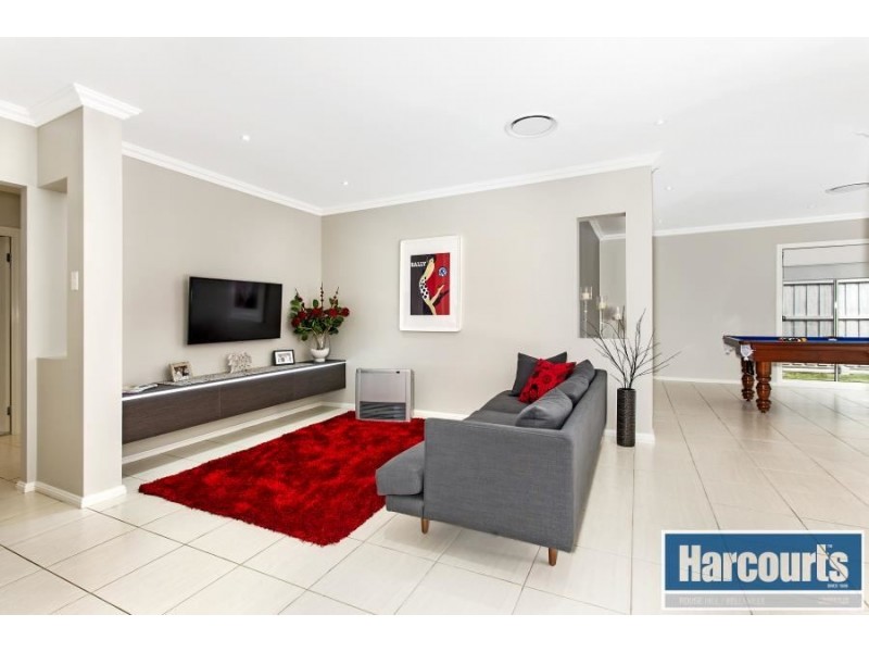 29 Rebellion Circuit, Beaumont Hills NSW 2155